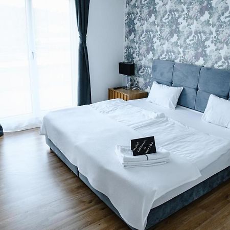 Hotel Flora Schwäbisch Gmünd Buitenkant foto